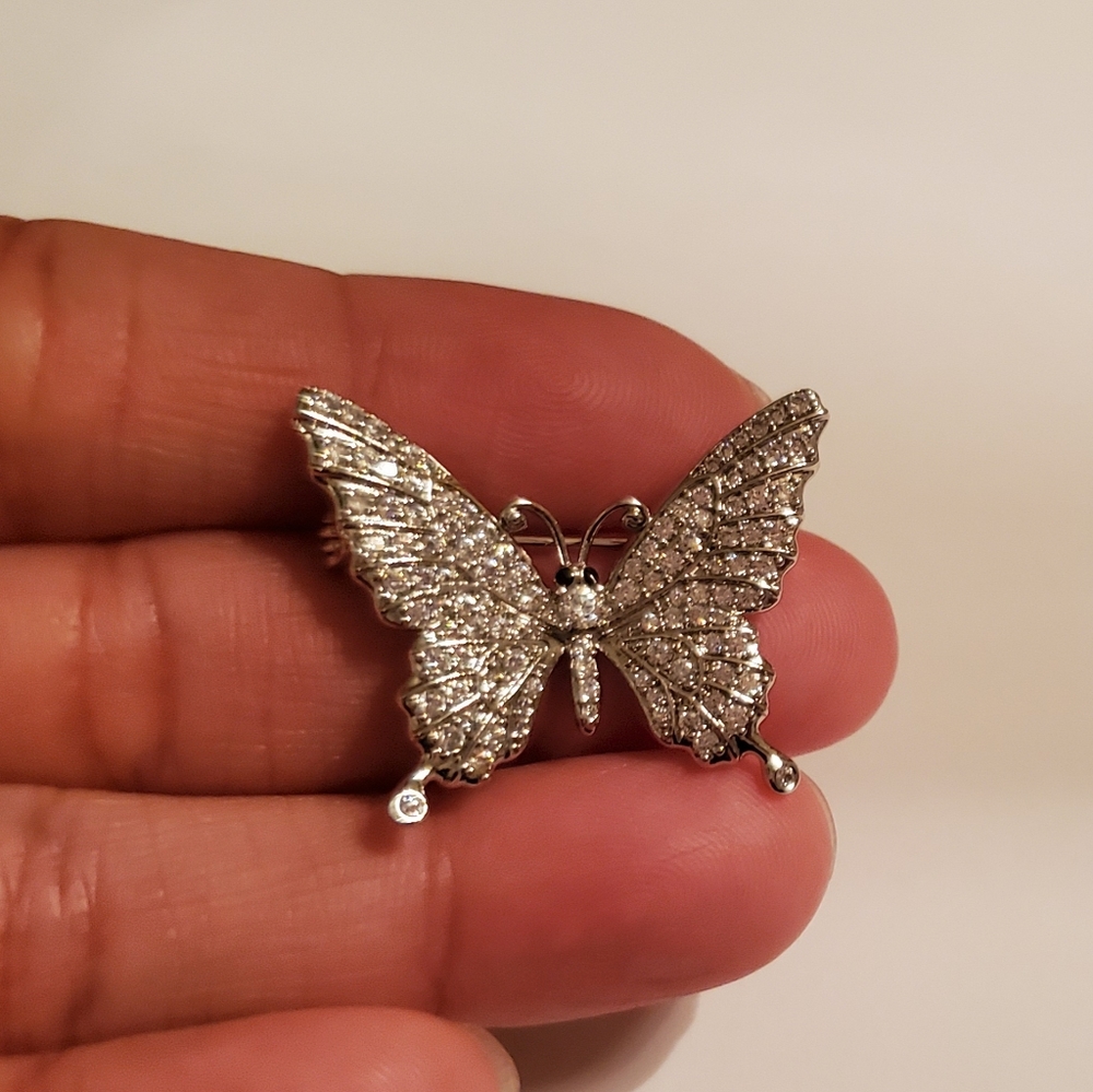 14K White Gold Plated Butterfly Brooch